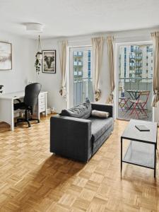 StayTime - Pine Studio