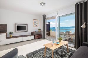Villa Jolara With Heated Pool - Deluxe Apartment 12