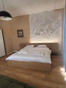 Teatro Art Suite - Short walk to City Center