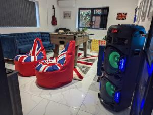 The Lioncrest Lodge by Nestura