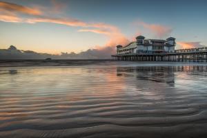 K Suites - Weston Super Mare
