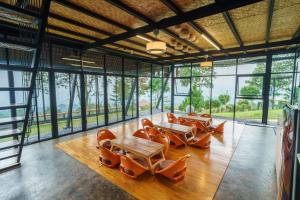 Retreat farm hill villa nature fog sunrise