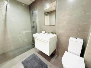 Torri Katur 1 Apartment with Private Garden