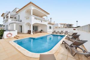 Villa Feliz by Algarve Holidays