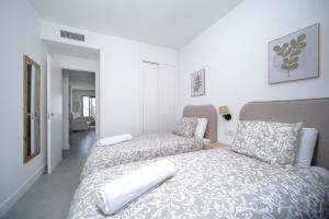 luxury apartament, amazing terrace and sea views