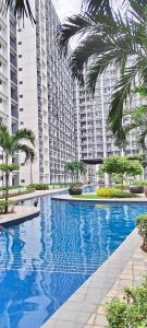SHORE 2 TOWER 1 2 bedroom NEAR MOA CITY VIEW