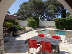 Villa secrète classée 4 étoiles entre vignes & calanques