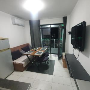 Captain Niko Apartments