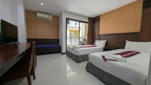Diamond Crown Patong