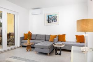 Holiday Home PUNAT OASIS with breathtaking Sunset & Sea View