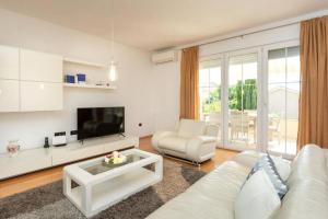 Apartment Natali Punat- free parking on premises