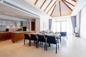 Brand New Luxury Villa 4BR Private Pool Bang tao Laguna