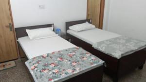 Shri Nath Ji Seva Sadan