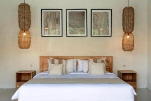 Villa Sara Anna II Mediterranean Modern