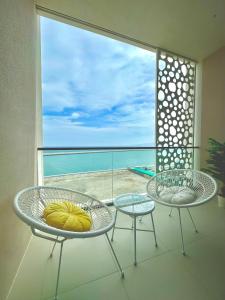 Luxury Al Mouj Apartment with Sea View