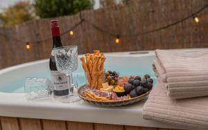 Luxe tinyhouse voor 2 personen met hottub