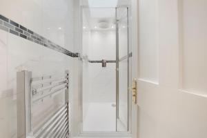 The Gillingham Collection