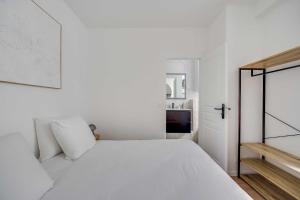 Modern Apartment 1BR 4P - Levallois