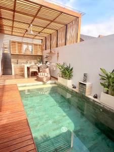 TONI 27 - Cozy Skybed and Ricefield Villa Ubud