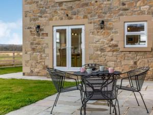 2 Bed in Alnwick oc-87559