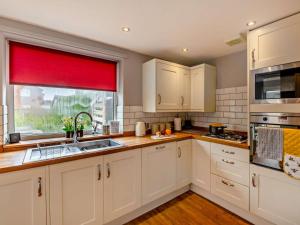 3 Bed in Filey oc-84007