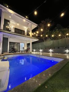 Twilight Haven - 4 BHK with Private Swimming Pool