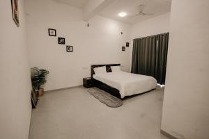 Twilight Haven - 4 BHK with Private Swimming Pool