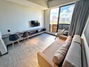 TL 807 · TL 807 - Sala + quarto exclusivo. Perto de tudo!