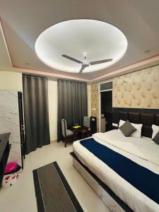 Hotel Kaanha Residency Inn By Shree Krishna Hospitality