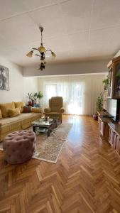 Golden Grape House