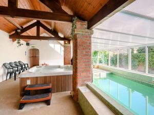3 Bed in Pickering oc-88956