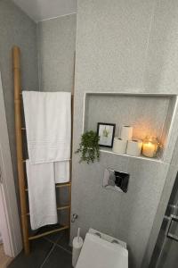 4BR Athens Home with 2 Private Units