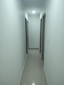 Apartamento amoblado cerca al mar