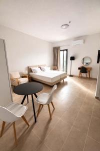 CONSTA Luxury Apartments