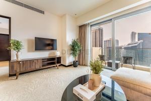 Sky-High 1BR with Stunning Direct Marina Views, Steps from the Metro and Offering Seamless Access to Marina Mall, The Address Residences, Dubai Marina by Deluxe Holiday Homes