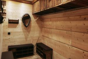 urig-alpine Lala Alm - 22 Personen