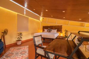 Boond Duplex Cottage