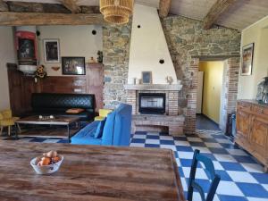 Maison de charme à Mouzillon - Jardin et terrasse accueillante