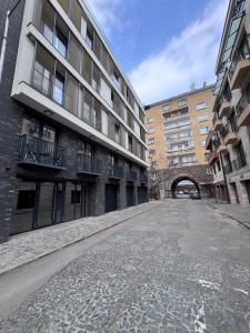 Peaceful 1BR plus Sofa Bed with opt Parking and EV charging