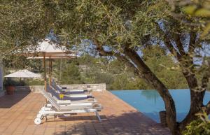 Villa Borsa Secluded Retreat with Sea Views Gym