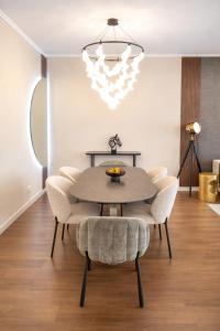 Newly Furnished Luxury 2BR - Perfect for a Family Getaway