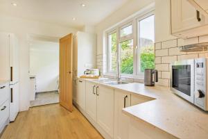 3 Bed in Combe Martin oc-r27728