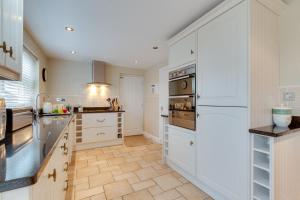 4 Bed in North Sunderland oc-gd0238