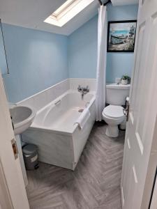 Lavender Cottage - a beautiful quirky family cottage