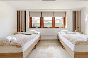 Kattarp Home Cellar - Free Parking & Private Entrance