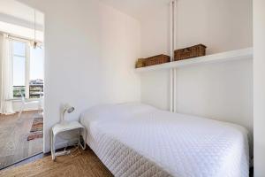 fAir-conditioned Seafront Apartment – Nice