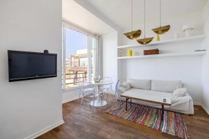 fAir-conditioned Seafront Apartment – Nice