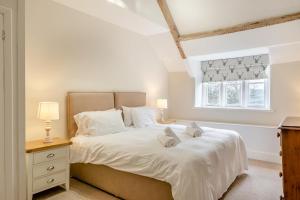 10 Bed in Wroxall oc-appuld