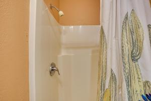 Desert Base Camp! River-View Suite with Trail Access