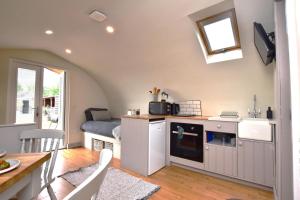 1 Bed in Rocester oc-e33057